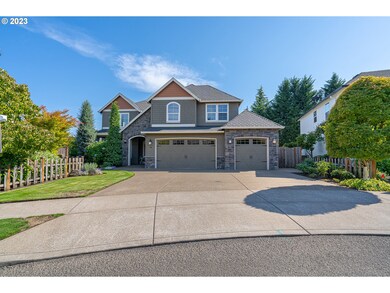 880 N Alder St, Canby, OR 97013 - photo 2
