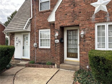 641 Locust St, Turtle Creek, PA 15145 - photo 2