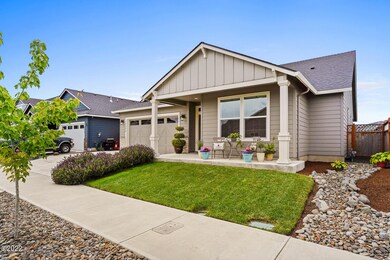 1320 S 10th St, Independence, OR 97351 - photo 3