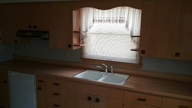 1726 Corning Ave, Waterloo, IA 50701 - photo 7