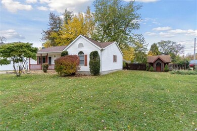 670 Grantwood Ave, Sheffield Lake, OH 44054 - photo 2