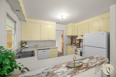 1122 Delphinium Dr, Billings, MT 59102 - photo 6