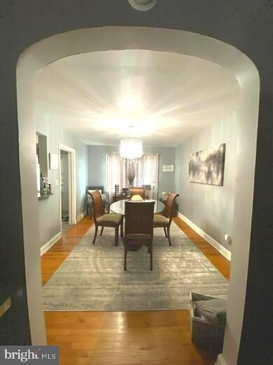 1003 Wildwood Pkwy, Baltimore, MD 21229 - photo 4