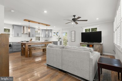 1623 Charmuth Rd, Lutherville Timonium, MD 21093 - photo 7