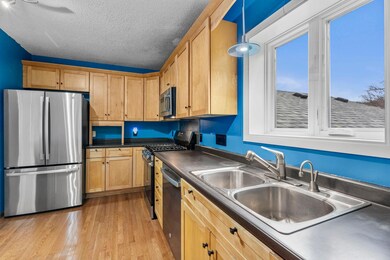 217 Primrose Ln, Cannon Falls, MN 55009 - photo 7