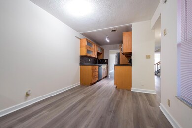 ANOTHER VIEW DININGROOM