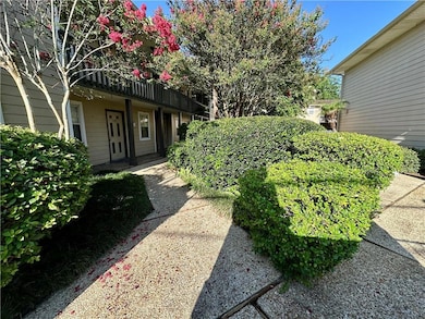 2020 Hickory Ave unit 202, Harahan, LA 70123 - photo 3