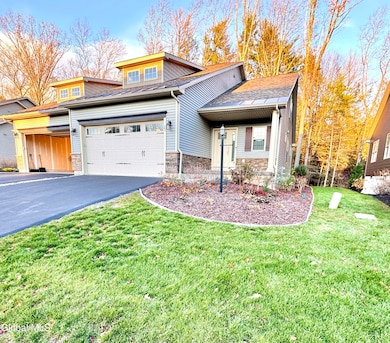 23 Canterbury Ln, Delmar, NY 12054 - photo 4