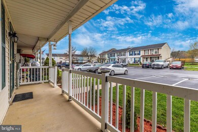 1542 Violet Dr, Hagerstown, MD 21740 - photo 2