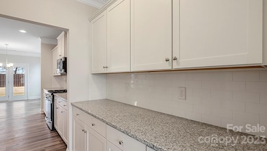 Photo representation only, features and color packages will vary.