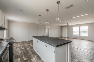 141 Kidd Rd, Boyd, TX 76023 - photo 4