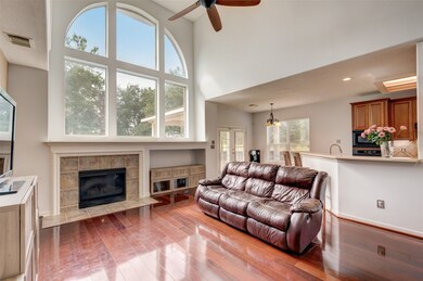 22921 Antiqua Estates Ct, Conroe, TX 77385 - photo 5