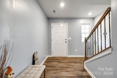 128 Alden Oaks St, Clover, SC 29710 - photo 4