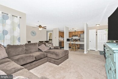 2153 Wainwright Ct unit 1A, Frederick, MD 21702 - photo 3