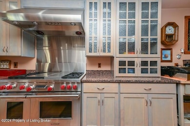 907 2nd Ave E - New England-16 (Custom)