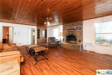 917 & 919 County Road 4810, Copperas Cove, TX 76522 - photo 5