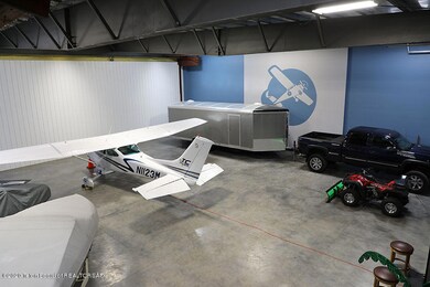 3_aero_condo_3_hangar_from_look_out