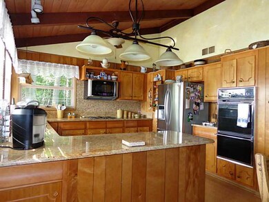 915 SE Mohawk Trail, Greensburg, IN 47240 - photo 6