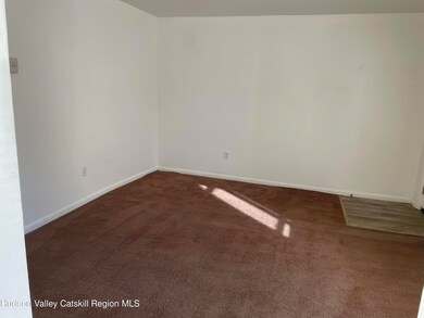 103-105 Flatbush Camp Rd unit 4, Saugerties, NY 12477 - photo 7