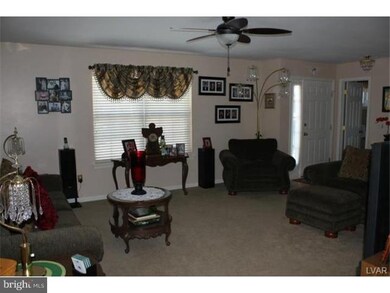 4524 3rd St, Whitehall, PA 18052 - photo 3