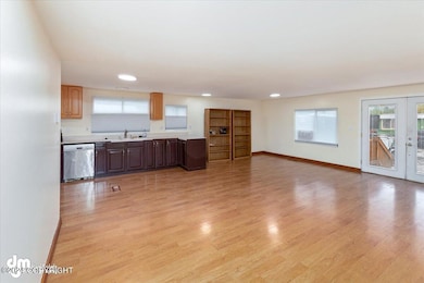 06-Kitchen_Dining_IMG_8745_SSW