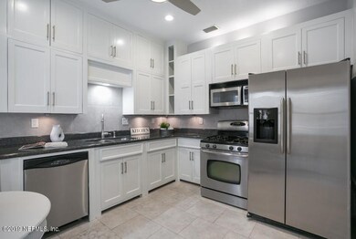 1640 Aberdeen St, Jacksonville, FL 32205 - photo 3