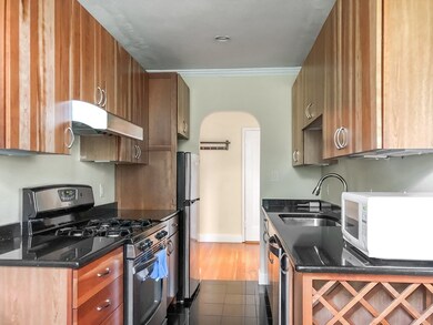 Puritan Arms unit 514, Cambridge, MA 02138 - photo 4