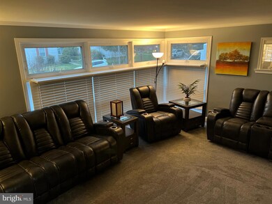 1213 Saint Andrews Way, Baltimore, MD 21239 - photo 5