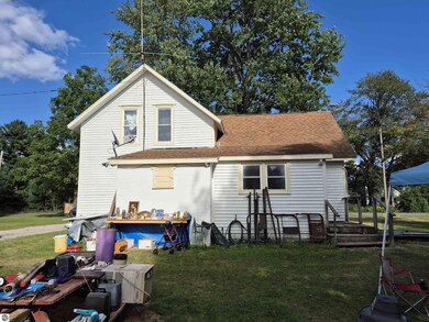 200 W 4th St, Whittemore, MI 48770 - photo 3