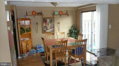 460 West Ct unit 16L, Glen Burnie, MD 21061 - photo 3