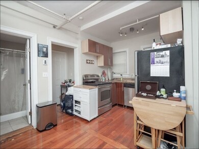 97 College Ave unit 4, Somerville, MA 02144 - photo 7