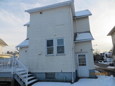 36 Walnut St, Kingston, PA 18704 - photo 2