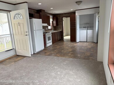 livingroomkitchen