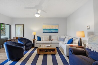 5768 Ashton Lake Dr unit 7, Sarasota, FL 34231 - photo 4