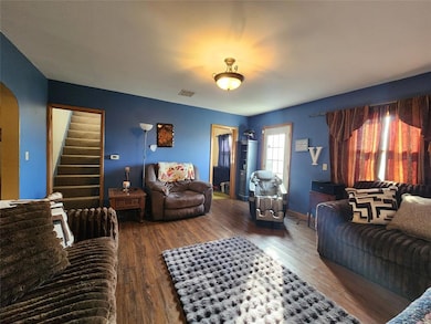 5122 E 84th St S, Newton, IA 50208 - photo 2