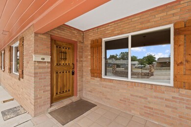 300 Rose Ln, El Paso, TX 79915 - photo 5