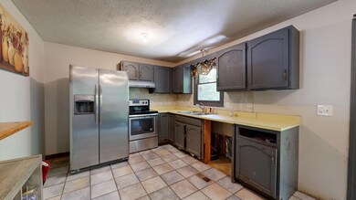 56-Oak-St-Greene-ME-04236-06252024_11100