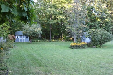 14 Winslow Dr, Schenectady, NY 12309 - photo 4