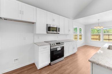 2309 Woodview Trail, Granbury, TX 76048 - photo 6