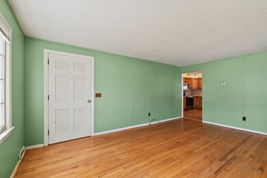 26 Duggan Cir, Springfield, MA 01119 - photo 4
