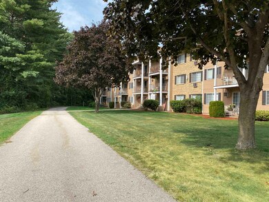 377 Huse Rd unit 24, Manchester, NH 03103 - photo 5