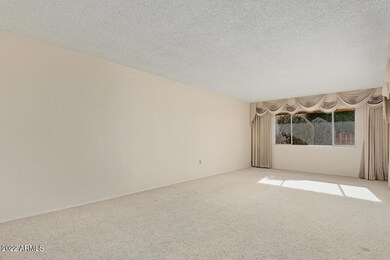 10712 W Bayside Rd unit 17, Sun City, AZ 85351 - photo 5