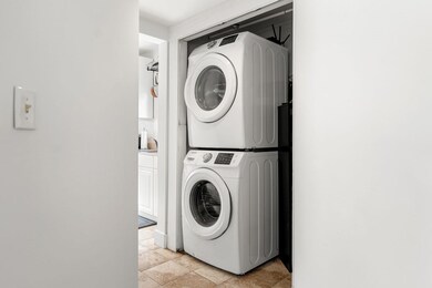 98 Pine St unit 1, Swampscott, MA 01907 - photo 7