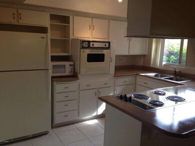 KITCHEN II