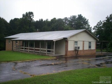 200 3rd Ave SW, Hildebran, NC 28637 - photo 2