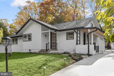 3400 Pauline Dr, Chevy Chase, MD 20815 - photo 2