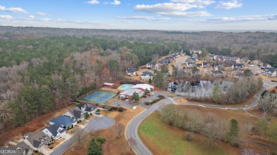 129 Deer Park Dr, Carrollton, GA 30117 - photo 2