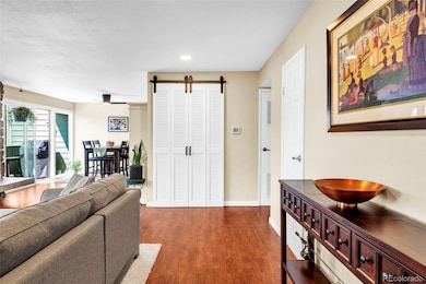 Open and bright floor plan with lots of natural light