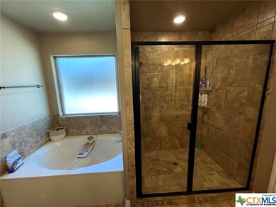 1038 Republic Cir, Other, TX 76522 - photo 6