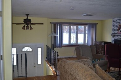 18 Robinhood Ln, Billerica, MA 01821 - photo 6